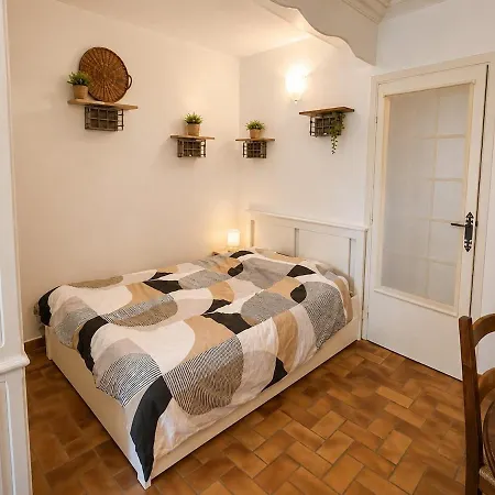 Cocooning Boulouris Apartment *