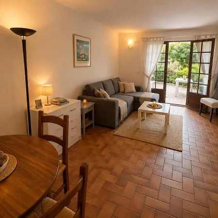 Cocooning Boulouris Apartament *